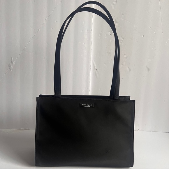 kate spade Handbags - Vintage Kate Spade 90s Black Tote Purse